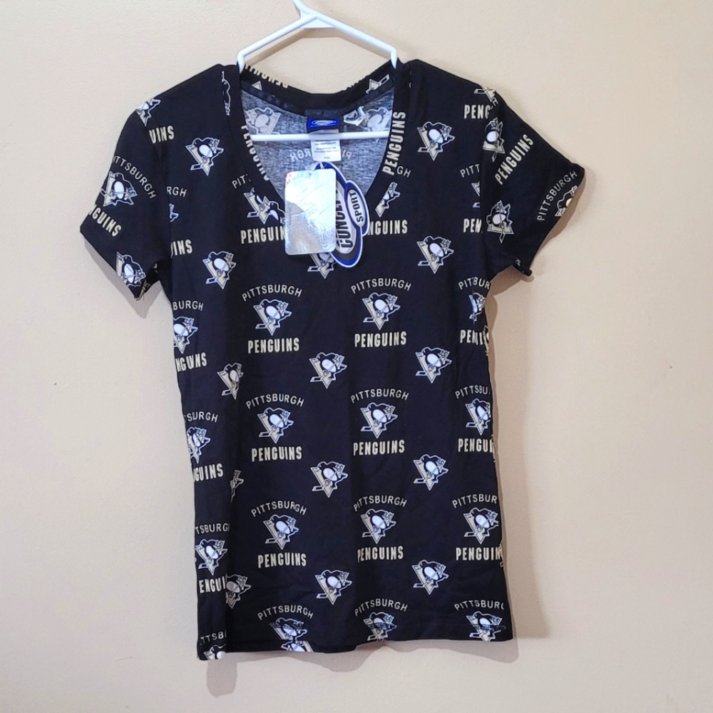 NWT Pittsburgh Penguins Tshirt